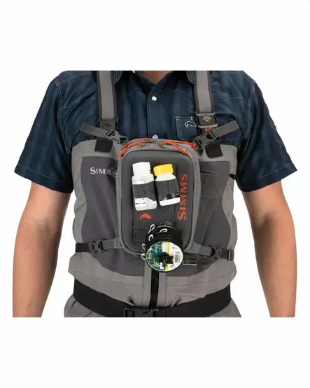 Simms Freestone Chest Pack Pewter - Brysttasker og mavebælter - 694264549650 - 2