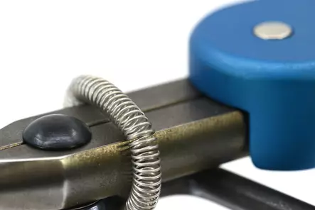 Regal Infinity Material Clip -perhonsidontapenkki - Fluebindingsstik - 897818001905 - 2